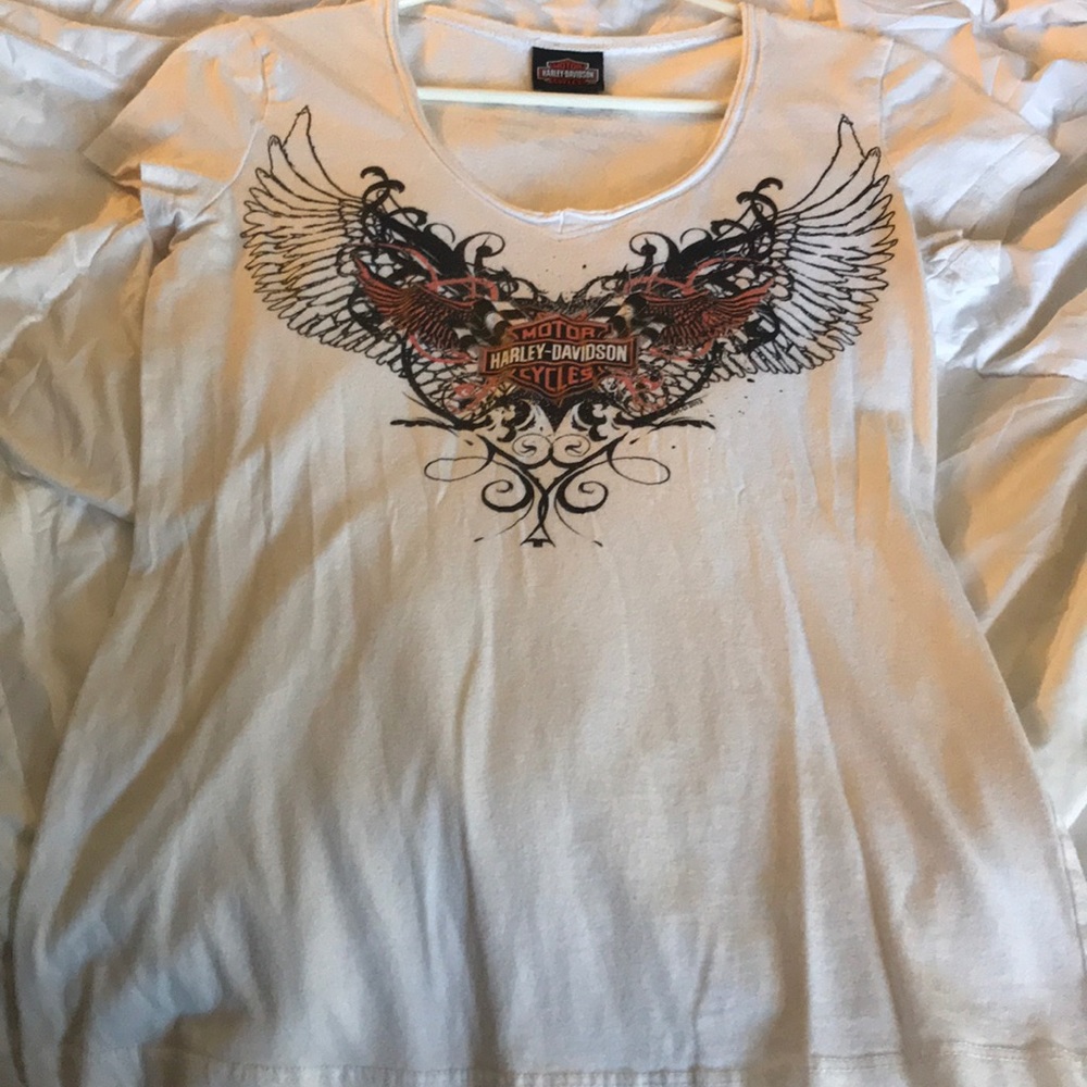 HD T-shirt